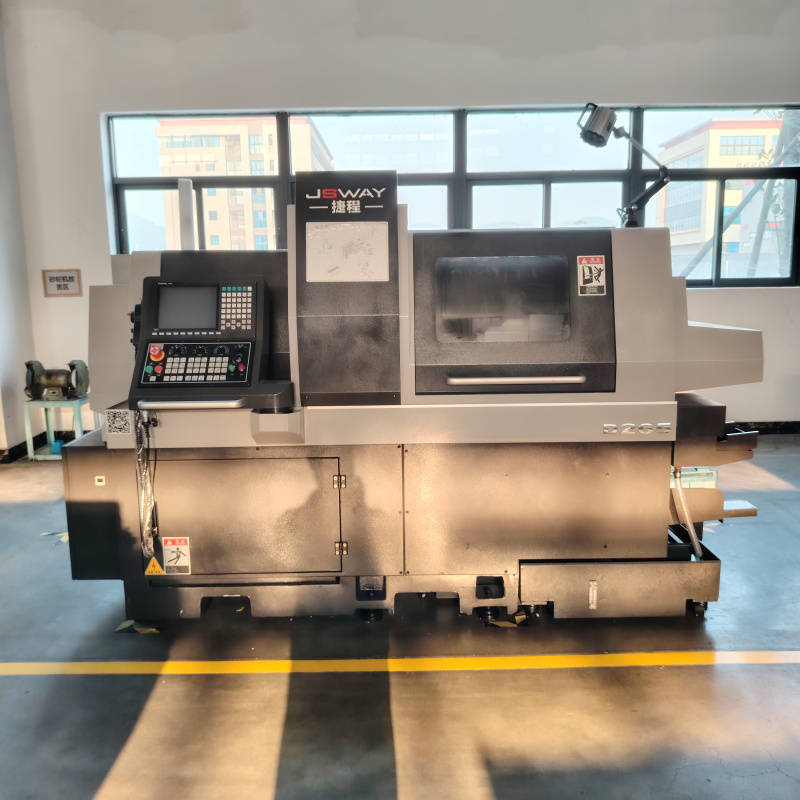 M&aacute;y tiện Fanuc kiểu Thụy Sĩ D265D